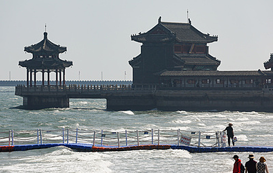 "Известия": спрос на отдых за границей в новогодние праздники вырос на 40%