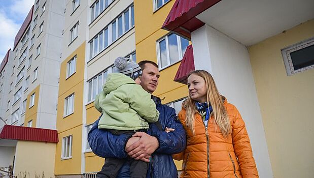 80 молодых семей получили деньги на квартиры в Костроме. Как им удалось?