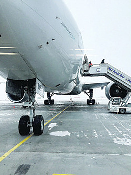 Рейс Екатеринбург — Таиланд задержан на 18 часов