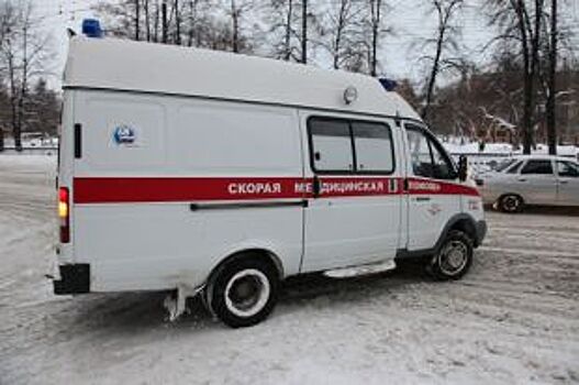 В Омске на Герцена столкнулись Toyota и Mazda: пострадал ребёнок
