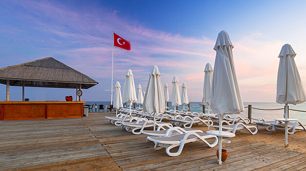 Турция надеется снова открыть курорты для россиян с 1 июня