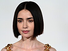 Лили Коллинз повторила знаменитую прическу Виктории Бекхэм