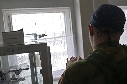 Военный медик Юрий Гагарин спас девочку в зоне СВО