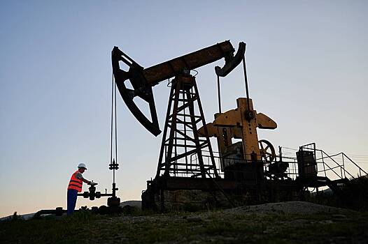 Страны ОПЕК+ неожиданно резко увеличат добычу нефти