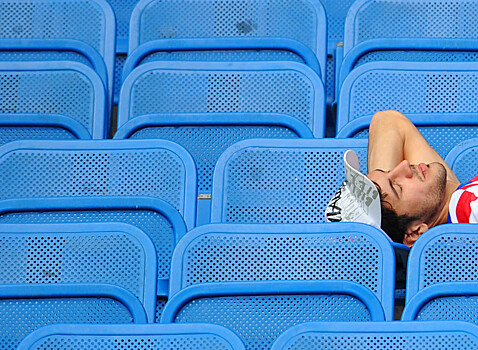 Россиянин спал на стадионе ради матча сборной