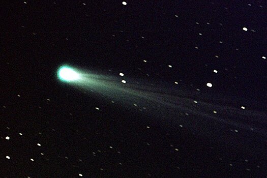 "Хаббл" показал, как белый карлик разрывает на части огромную комету