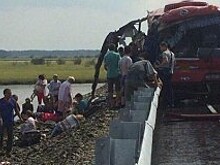 Автобус столкнулся с большегрузом в Тульской области