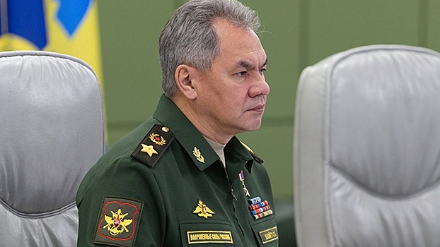 Шойгу обсудил с французским коллегой ситуацию на Украине