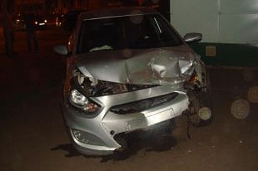 В столкновении двух «легковушек» в Тамбове пострадали две девушки