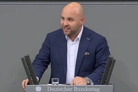 Депутат бундестага анонсировал визит в Москву