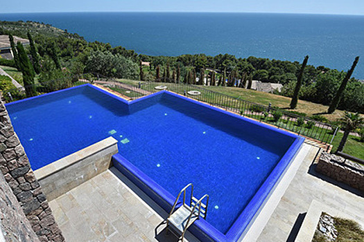 Названы самые дорогие российские курорты