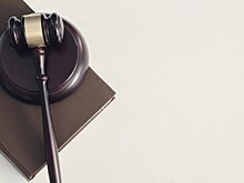 Суд Новосибирска продлил задержание бизнесмена по делу об афере на 100 млн