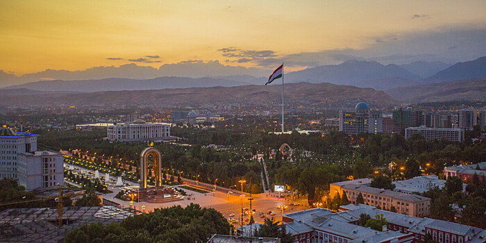 Душанбе – город гигантов