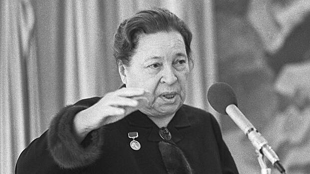 «Драма и погружение в ужас»: недетский стих Агнии Барто, впервые опубликованный в «Вечерней Москве»