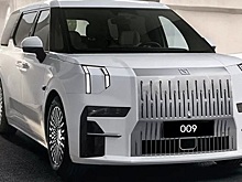 Автоконцерн из КНР Geely начал продажи эклектического минивэна Zeekr 009