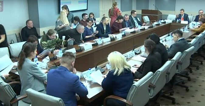 Проблемы в детских садах и школах Москвы: питание, наполняемость, медицинское обслуживание