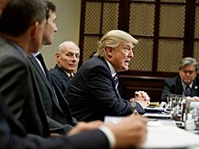 Трампу грозят импичментом в сенате