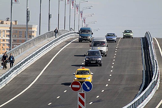 Столичные службы начали второй этап капремонта Тульской эстакады на юге Москвы