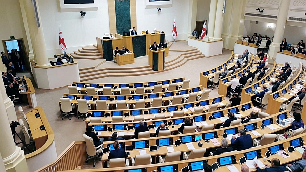 Парламент Грузии разработает проект закона о «деолигархизации»