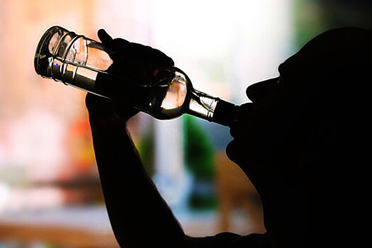 Число погибших после отравления алкоголем в Оренбургской области выросло до девяти