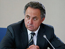 Подаренный Путиным разговорник помог Мутко осваивать английский