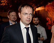 Депутаты потребовали отставки Владимира Мединского