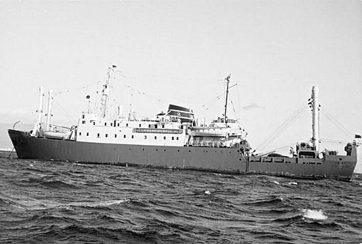 Гибель трaулера «Кaртли»: как «вoлна-убийцa» уничтожила советское судно