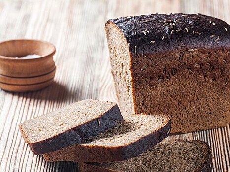 Россиянам рассказали, какой хлеб выбрать при похудении