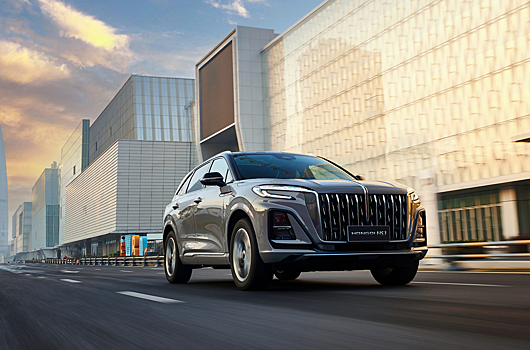 228 сил и 1400 километров хода: Hongqi обновил гибридный HS3