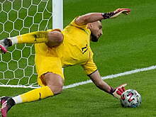 «Италия должна благодарить Доннарумму за выход в финал». Дэвид Джеймс о голкипере