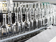 Шотландский виски из Подмосковья: алкогольные компании вынуждены оптимизировать производство напитков