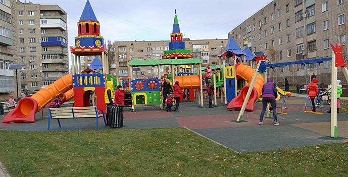 С 1 июля этого года на Дону изменятся требования к детским площадкам