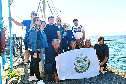 Экспедиция с Фетисовым вокруг Байкала очертила круг проблем, угрожающих озеру