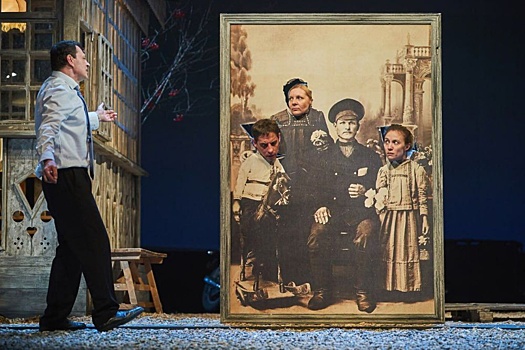 В Новосибирске пьеса Горького получила новое прочтение