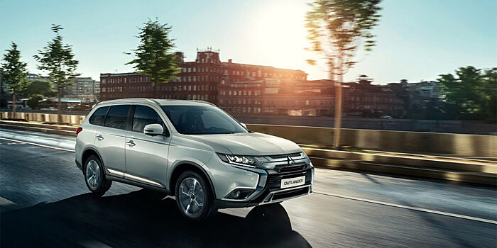 Mitsubishi повысила цены на новые автомобили в России на 10-30 тыс. руб.