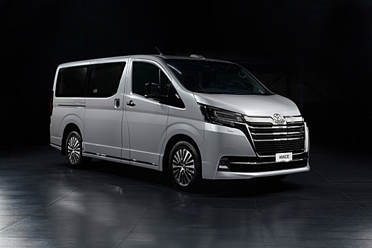 Toyota вывела на наш рынок бизнес-комплектацию Hiace