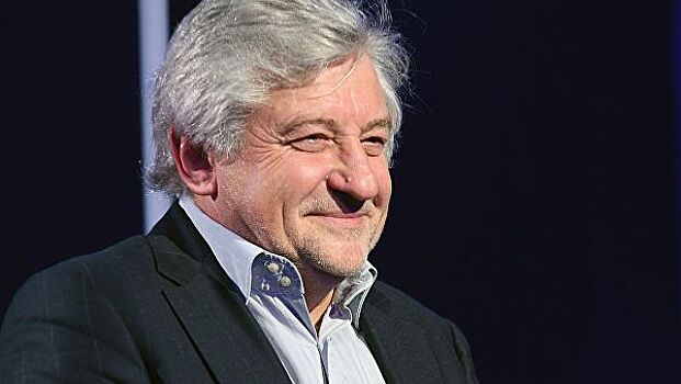Медведев объявил благодарность замглавы Роспечати за вклад в развитие СМИ