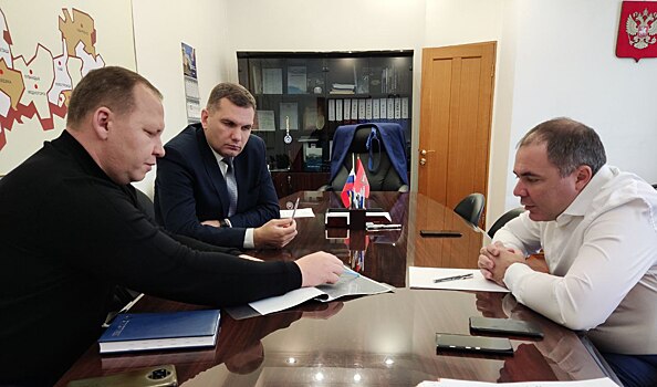 В пос. Южный Урал под Оренбургом может появиться хвойный лес