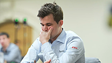 Карлсен лидирует на чемпионате мира по быстрым шаматам в Москве