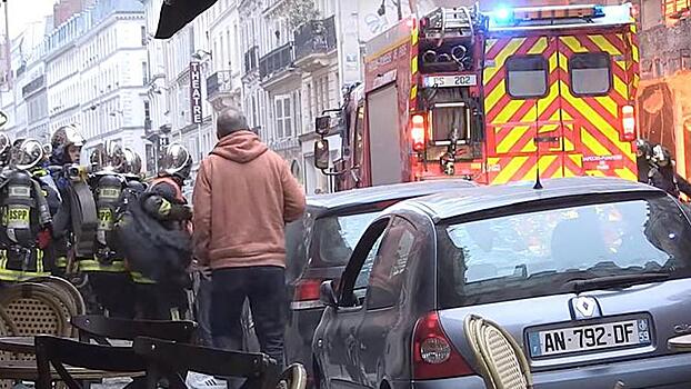 Житель Парижа пропал без вести после взрыва в пекарне