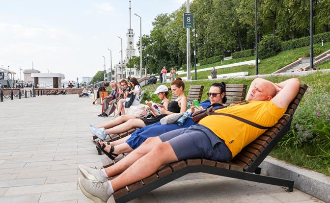 Четвёртый месяц лета: синоптики обещают россиянам аномально жаркий сентябрь
