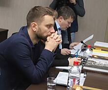 Кировские депутаты обсудят коллегу, якобы требующего деньги со студентки