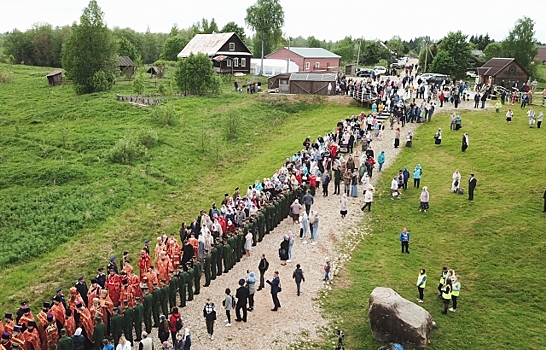 XII Волжский Крестный ход проходит в Тверской области