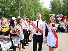 Для 83 выпускников самарской школы № 6 прозвенел последний звонок