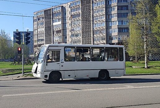 Парфенчиков пригрозил закрыть конкретные маршруты автобусов