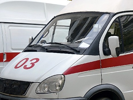 Скорая помощь замедленного действия. В саратовских десятибалльных пробках завязли все, включая экстренные службы