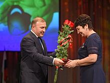 Мурат Кумпилов поздравил соцработников с профессиональным праздником