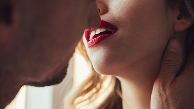 Делаем шаг навстречу – любовный гороскоп на 12 сентября