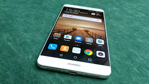 Безрамочный экран — не во всех Huawei Mate 10?