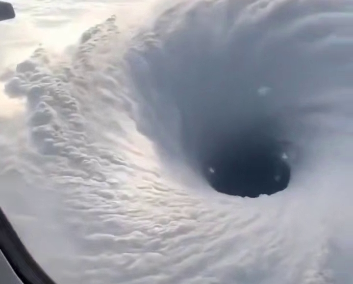 WP: ураган Мелисса превзошел Катрину по интенсивности